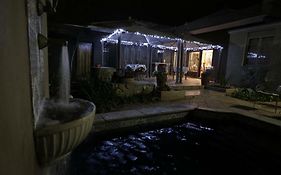 A La Maison Boutique Guesthouse